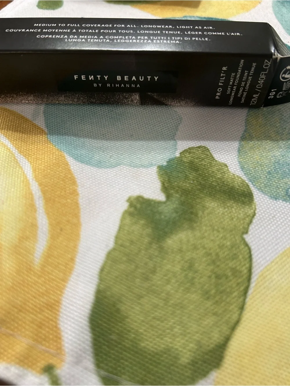 Fenty Beauty Concealer Box — Black